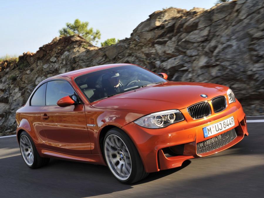  BMW 1-Series M Coupe 2011 года  (фото 61 из 76)